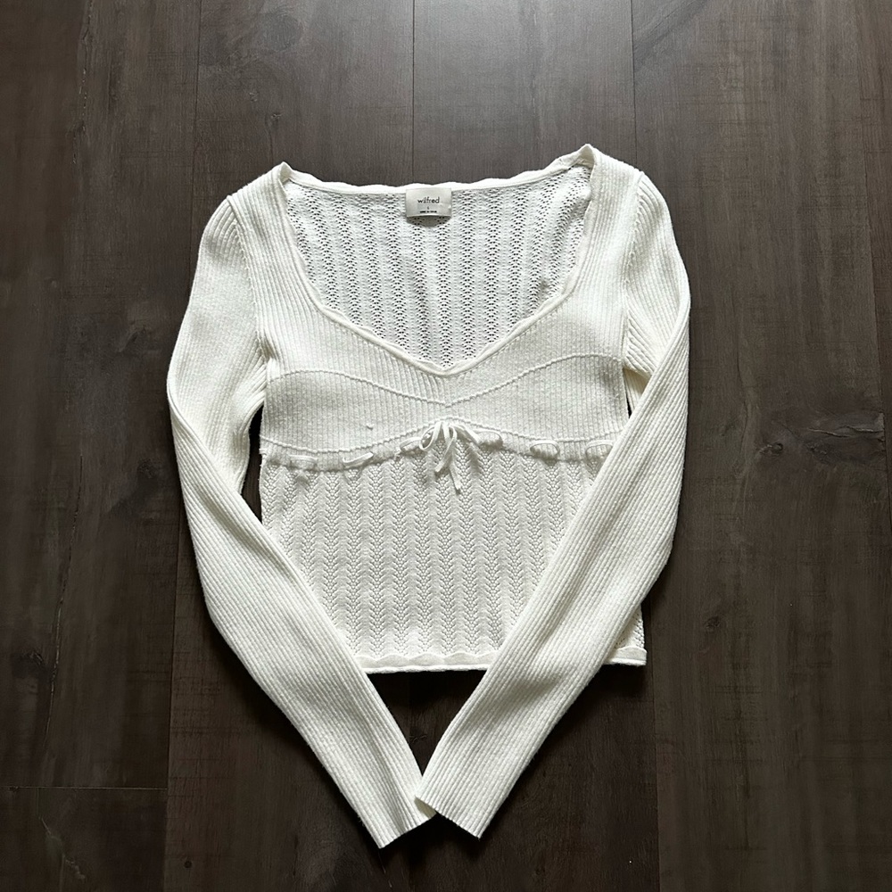 Aritzia knit top